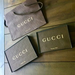 Gucci logo bag